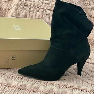 Michael Kors slouchy boots only used 1 time